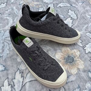Cariuma IBI Knit Sneakers Womens 10.5 Mens 9 Grey Sustainable Bamboo Low Top